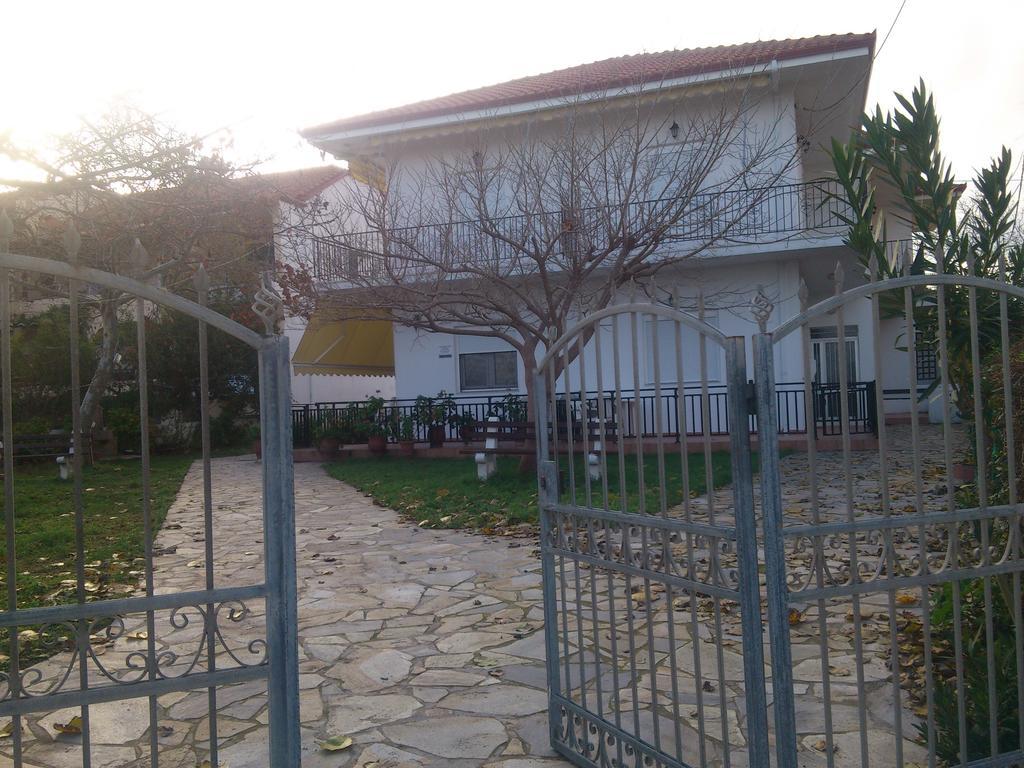 Isalos Velika  Oda fotoğraf